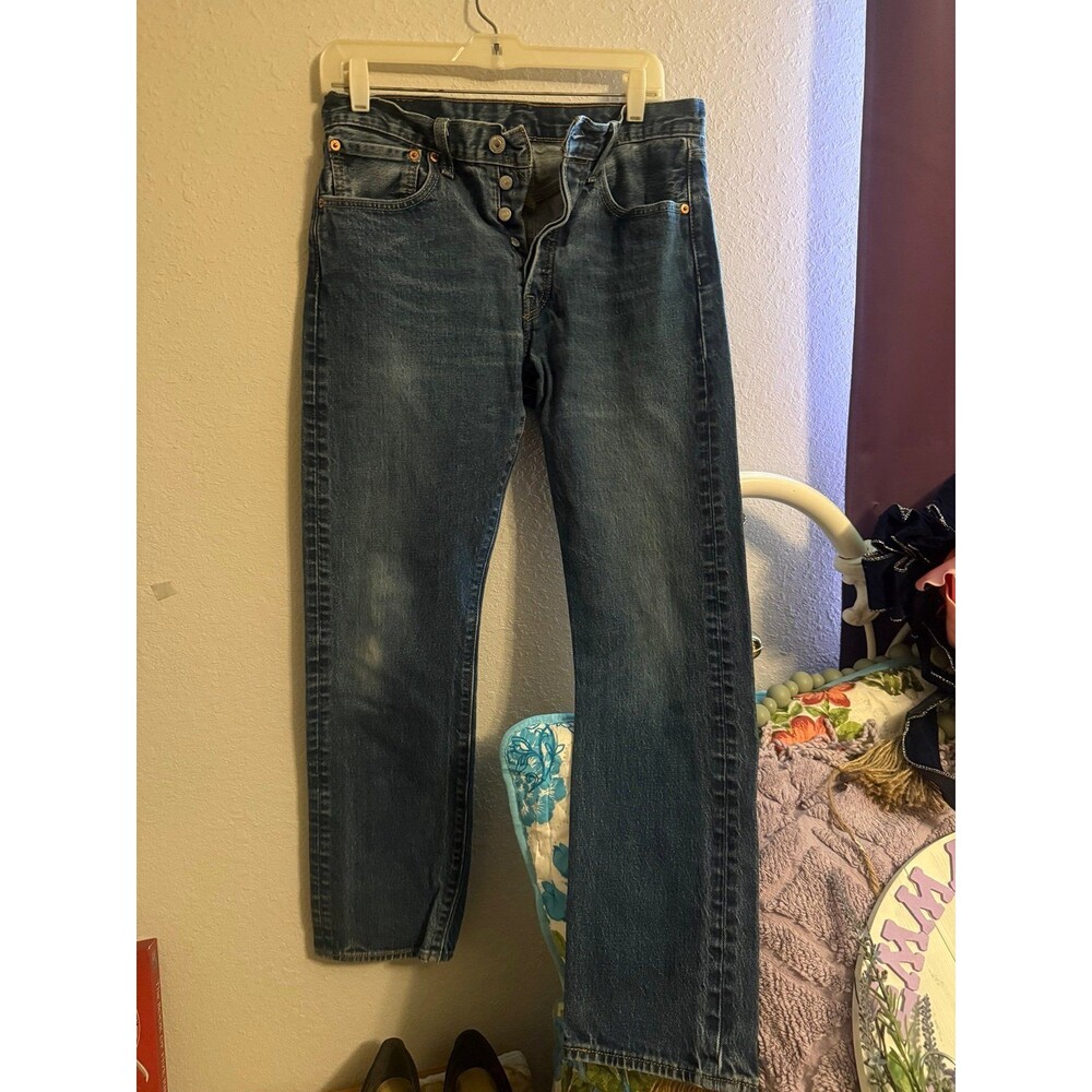 Levi’s 501 Jeans W31 L30 Button Fly Vintage Wash Straight Leg Classic Denim